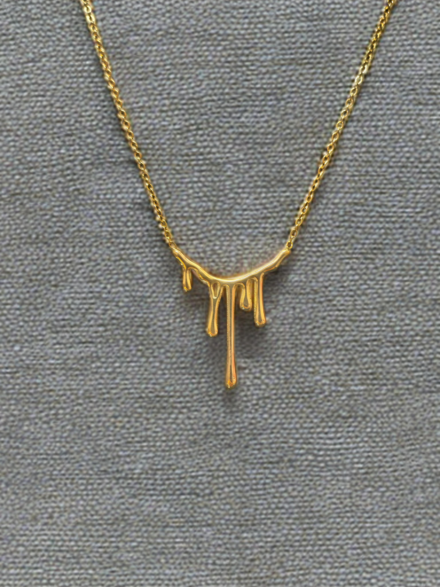 Drip Design Gold-Plated Stainless Steel Pendant Necklace Kirei - 1003
